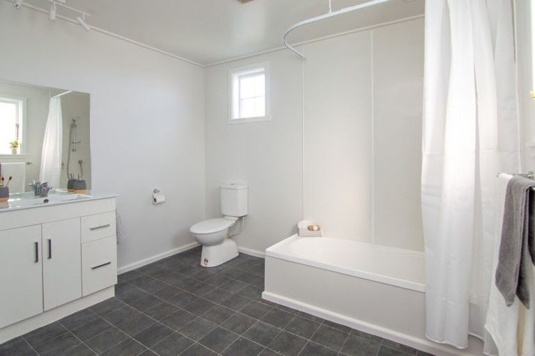 Photo of property in 31b Hulme Street, Roslyn, Palmerston North, 4414