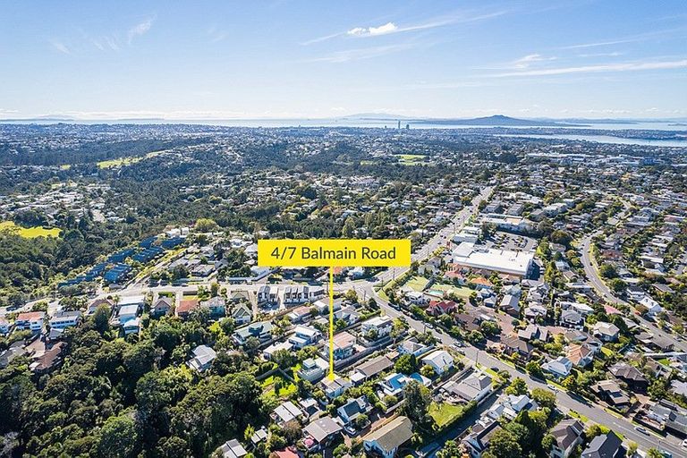 Photo of property in 4/7 Balmain Road, Birkenhead, Auckland, 0626