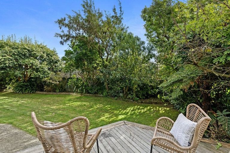 Photo of property in 343 Riverside Drive, Fairfield, Lower Hutt, 5011