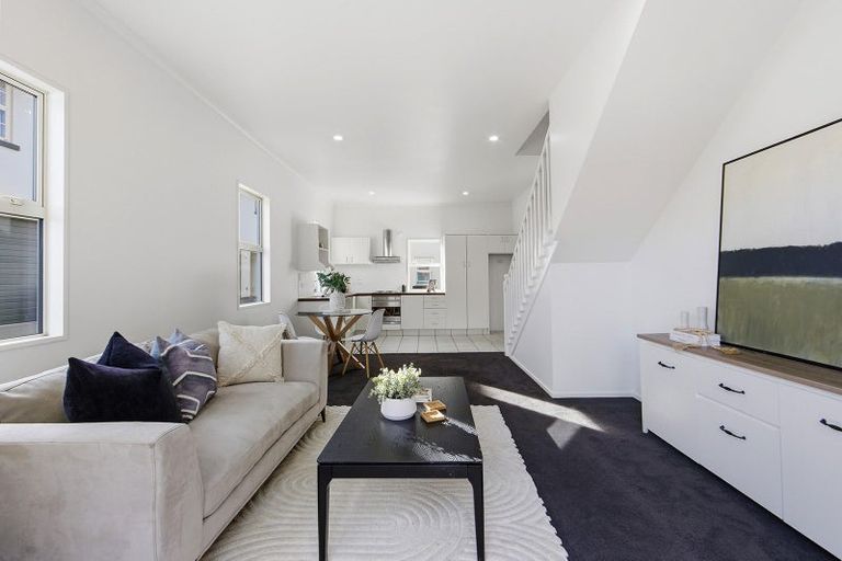Photo of property in 9b Crohane Place, Addington, Christchurch, 8024