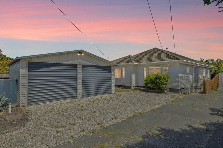 Photo of property in 79 Mahars Road, Mairehau, Christchurch, 8052