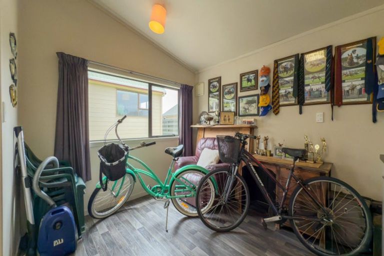 Photo of property in 128 Kiwi Road, Whangamata, 3620