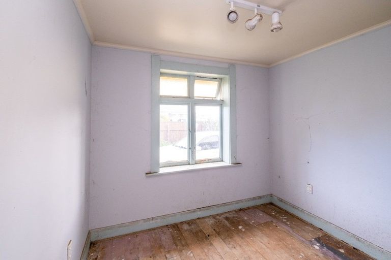 Photo of property in 60 Collins Street, Hawera, 4610