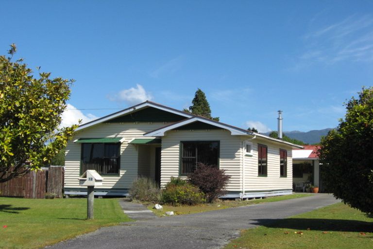 Photo of property in 12 Stout Street, Westport, 7825