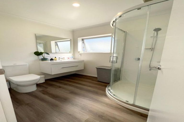 Photo of property in 151 Amesbury Drive, Churton Park, Wellington, 6037