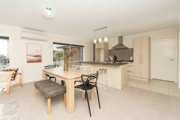 Photo of property in 8 Arista Way, Rototuna North, Hamilton, 3210
