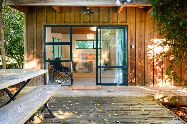 Photo of property in 6 Lincoln Street, Ashhurst, 4810