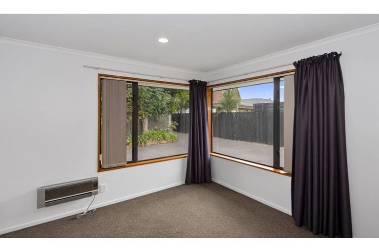 Photo of property in 30 Jennifer Street, Bryndwr, Christchurch, 8053