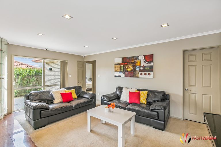 Photo of property in 20 Kestev Drive, Flat Bush, Auckland, 2016
