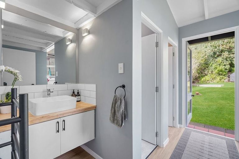 Photo of property in 3428 Pourerere Beach Road, Pourerere, Waipawa, 4271