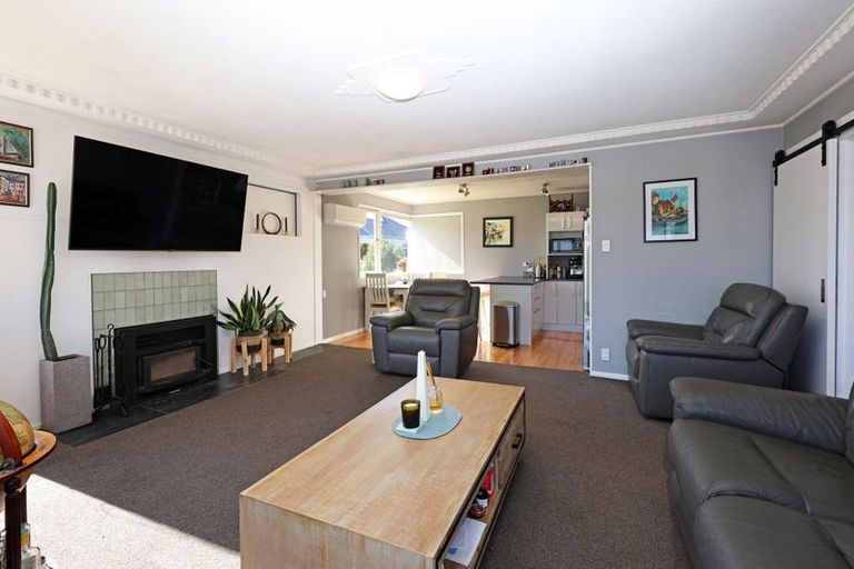 Photo of property in 42 Arun Street, South Hill, Oamaru, 9400