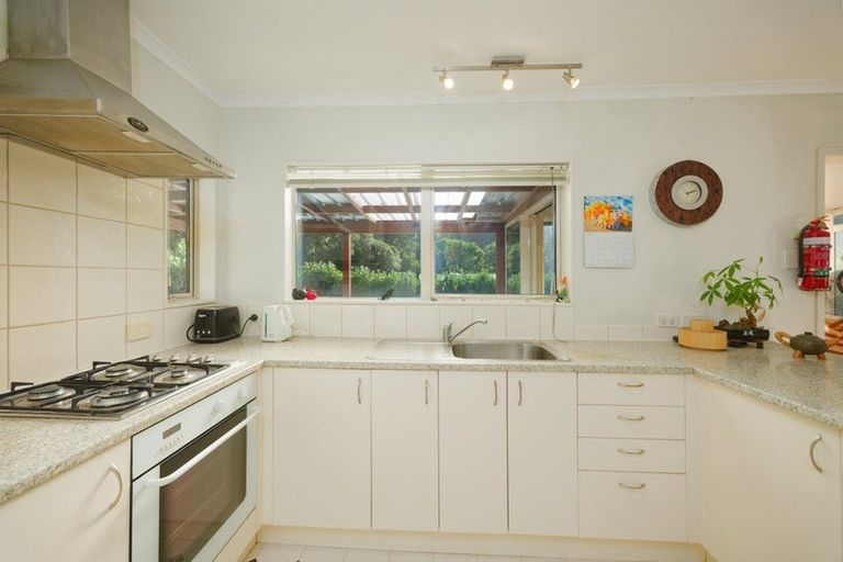 Photo of property in 17 Makura Road, Goose Bay, Kaikoura, 7374