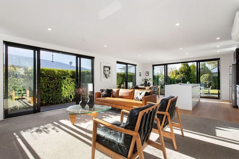 Photo of property in 90c Bryndwr Road, Bryndwr, Christchurch, 8052