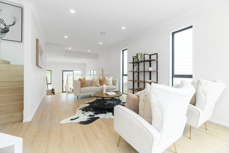 Photo of property in 11a/1 Falstone Lane, Browns Bay, Auckland, 0630