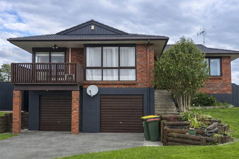 Photo of property in 3 Elrita Place, Conifer Grove, Takanini, 2112