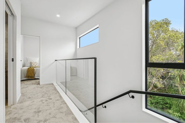 Photo of property in 6/14 Freyberg Place, Howick, Auckland, 2014