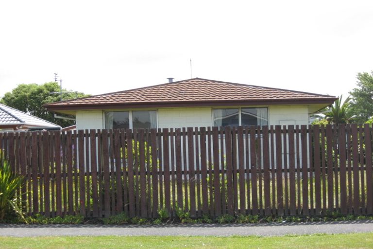 Photo of property in 15 Staffa Street, Woolston, Christchurch, 8062
