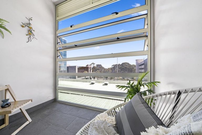 Photo of property in 301/17 Osterley Way, Manukau, Auckland, 2104