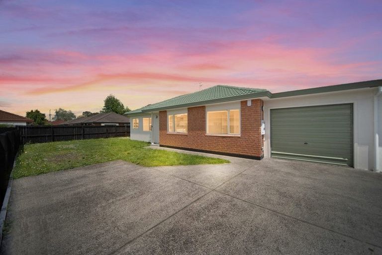 Photo of property in 8a Margarita Rise, Pukekohe, 2120