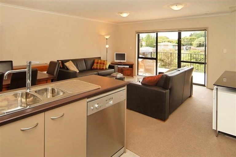 Photo of property in St Claire Village, 19/172 Mcleod Road, Te Atatu South, Auckland, 0610