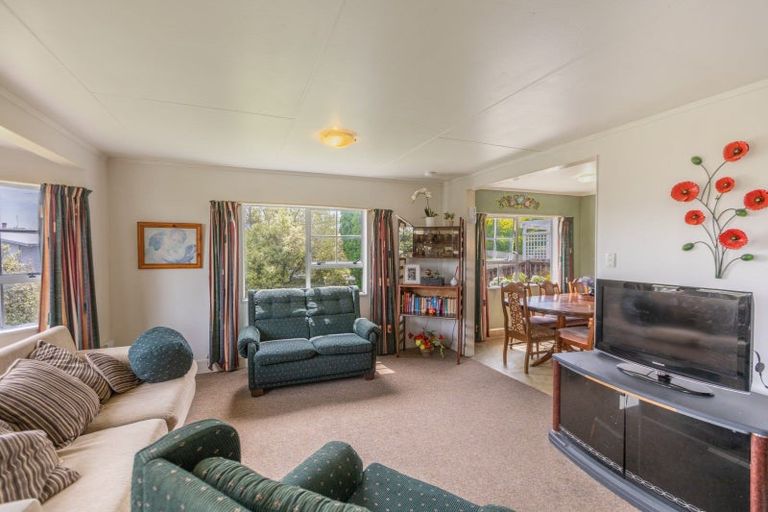 Photo of property in 21 Holt Place, Waipukurau, 4200