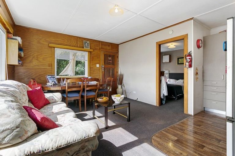 Photo of property in 44 Hinekura Avenue, Taupo, 3330