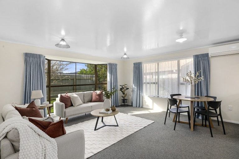 Photo of property in 3/41 Athlone Crescent, Avalon, Lower Hutt, 5011