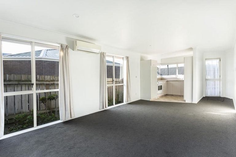 Photo of property in 35a Eastbourne Street, Caversham, Dunedin, 9012