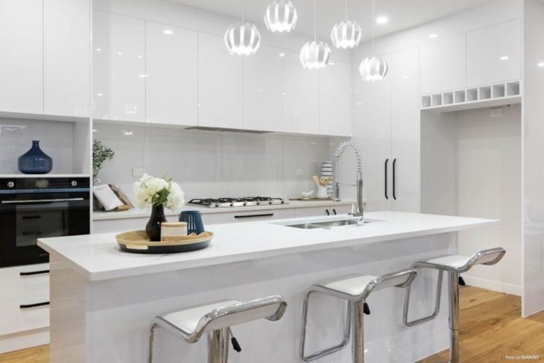 Photo of property in 44 Cooladawson Drive, Flat Bush, Auckland, 2019