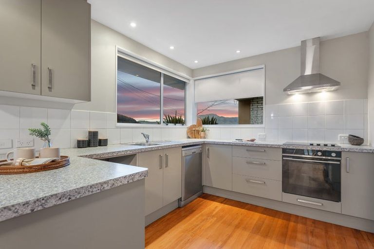 Photo of property in 23 Walkers Road, Lyttelton, 8082