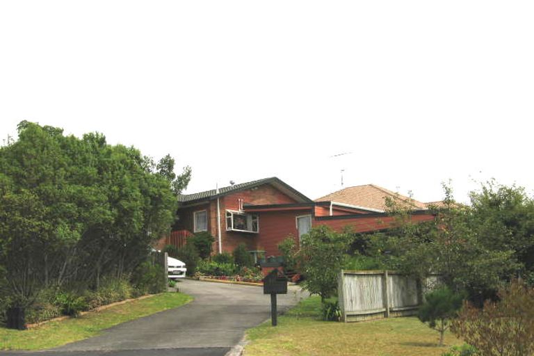 Photo of property in 11 Tern Place, Unsworth Heights, Auckland, 0632