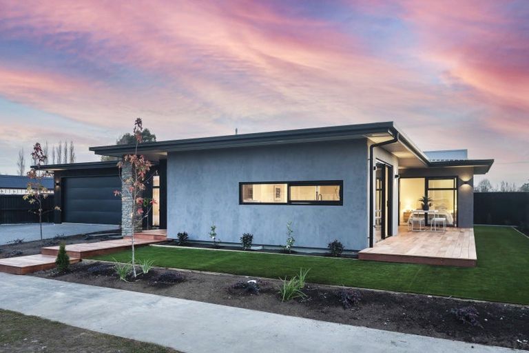 Photo of property in 15 Meadow Stream Drive, Casebrook, Christchurch, 8051