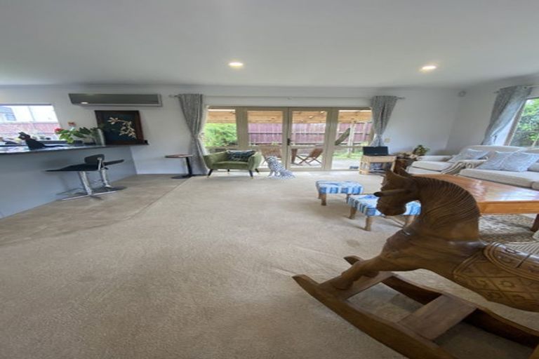 Photo of property in 12 Maybole Drive, Flat Bush, Auckland, 2016