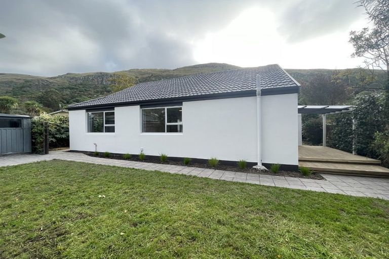 Photo of property in 2/29 Sumnervale Drive, Sumner, Christchurch, 8081