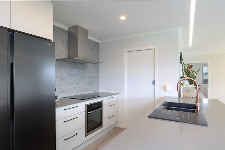 Photo of property in 66 Katania Heights, Brightwater, 7022