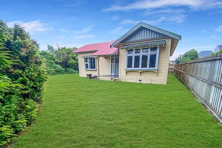 Photo of property in 80 Hinau Street, Riccarton, Christchurch, 8041