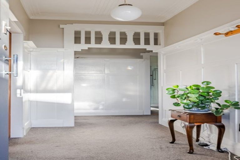 Photo of property in 15 Mataora Road, Kenmure, Dunedin, 9011