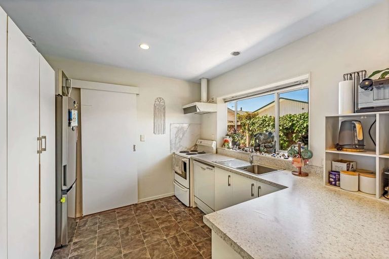 Photo of property in 25 Manuka Street, Mairehau, Christchurch, 8013