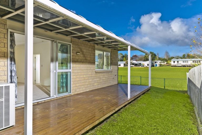 Photo of property in 16 Jezero Drive, Massey, Auckland, 0614