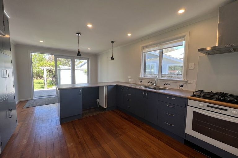 Photo of property in 140 Neville Street, Spreydon, Christchurch, 8024