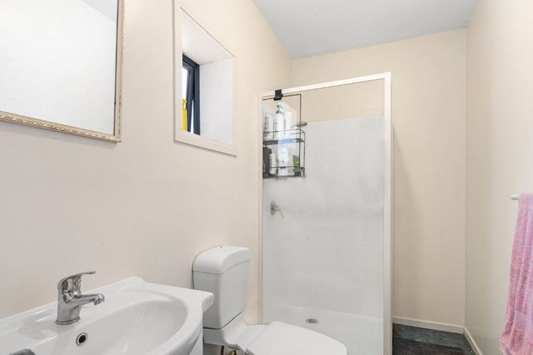 Photo of property in 195 Springs Road, Hornby, Christchurch, 8042