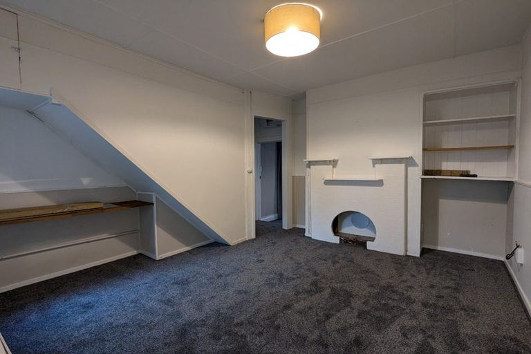 Photo of property in 30 Sussex Street, Mount Cook, Wellington, 6021