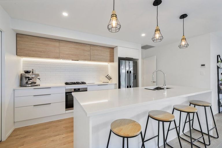 Photo of property in 16 Lusk Street, Rangiora, 7400