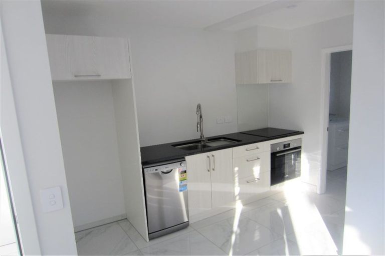 Photo of property in 3/232 Main Road, Tawa, Wellington, 5028