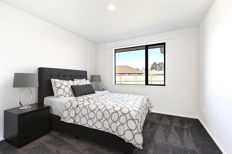 Photo of property in 43 Masefield Drive, Rolleston, 7614