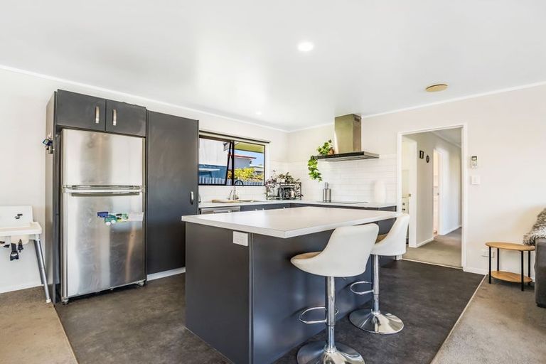 Photo of property in 47b Meander Drive, Welcome Bay, Tauranga, 3112