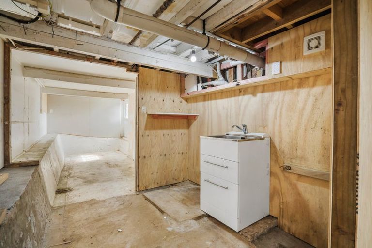 Photo of property in 57 Ogle Crescent, Te Kamo, Whangarei, 0112