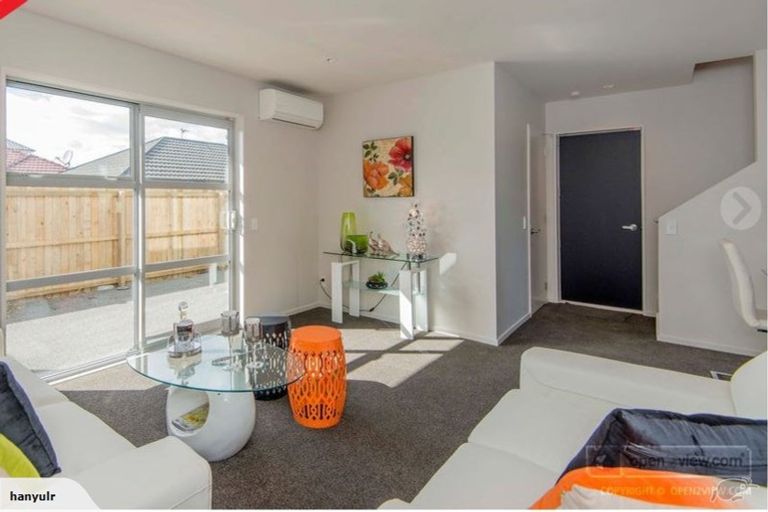 Photo of property in 2/49 Maxwell Street, Riccarton, Christchurch, 8041