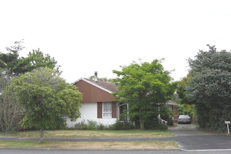 Photo of property in 54 Inwoods Road, Parklands, Christchurch, 8083