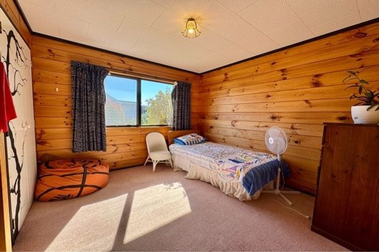 Photo of property in 20 Esther Street, Martinborough, 5711